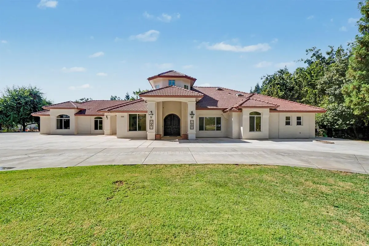7879 E Garland Avenue, Fresno, CA 93737 - #1