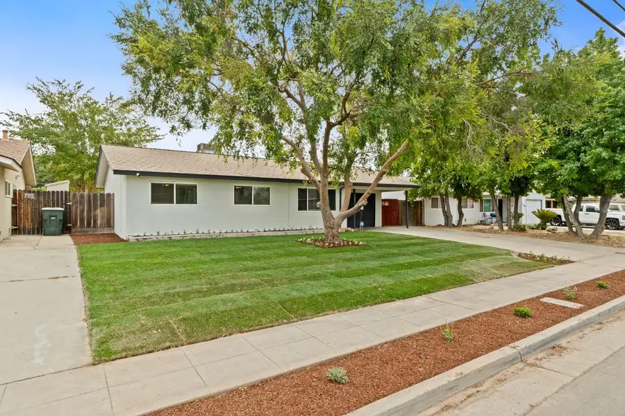 3576 N Marks Avenue, Fresno, CA 93722 - #2