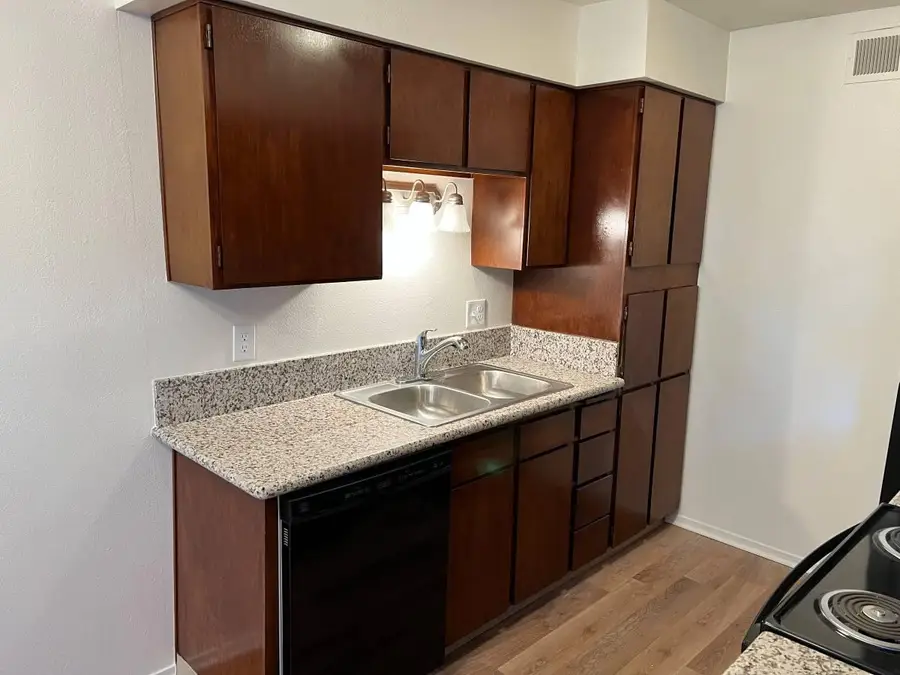 1550 W Ashlan Avenue #133, Fresno, CA 93705 - #3