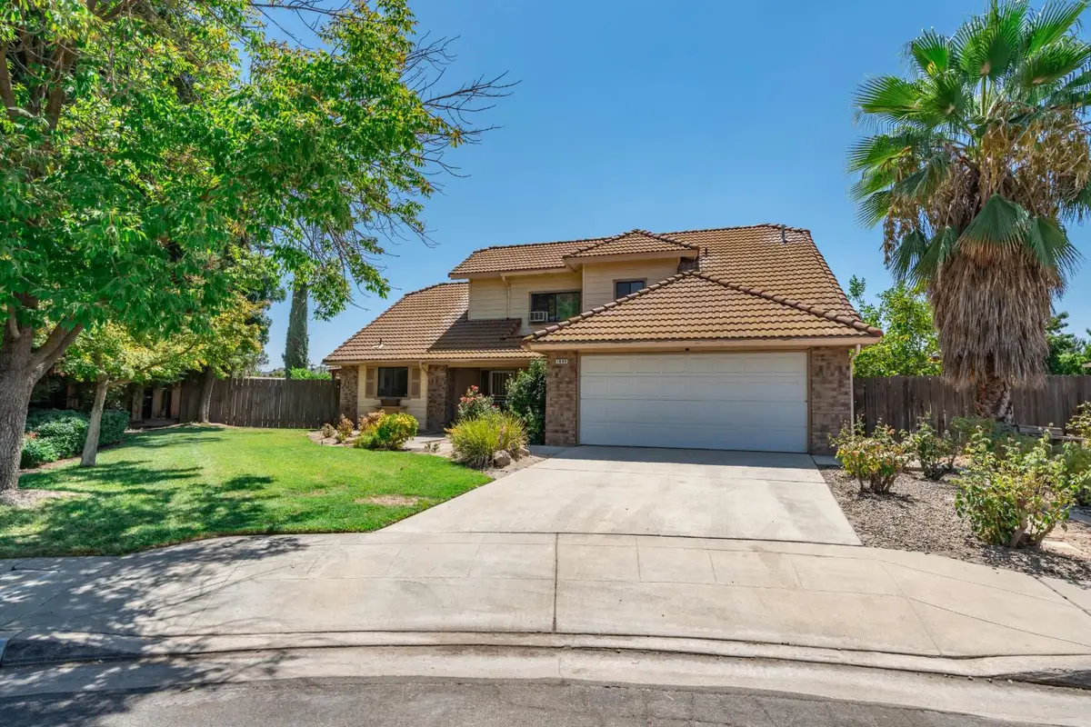 1689 E Pryor Drive, Fresno, CA 93720 - #1