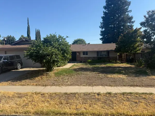 157 W Dovewood Lane, Fresno, CA 93704