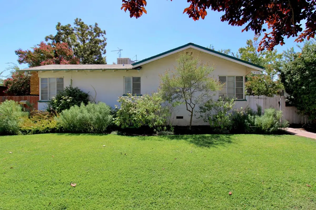 736 E Andrews Avenue, Fresno, CA 93704 - #1