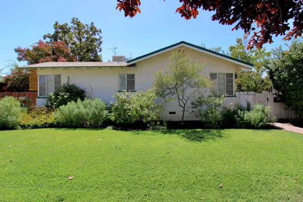 736 E Andrews Avenue, Fresno, CA 93704