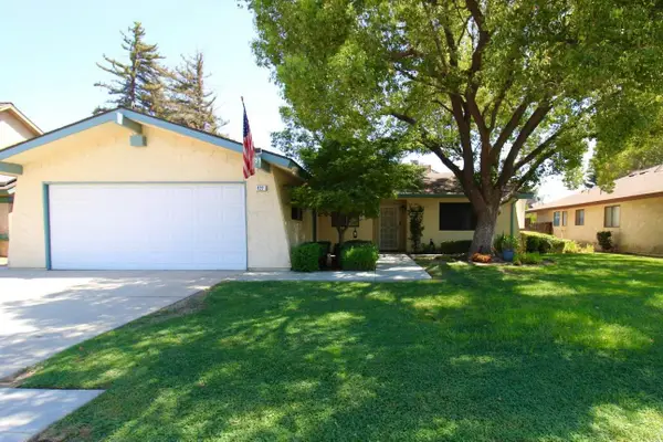 422 N Purdue Avenue, Fresno, CA 93727