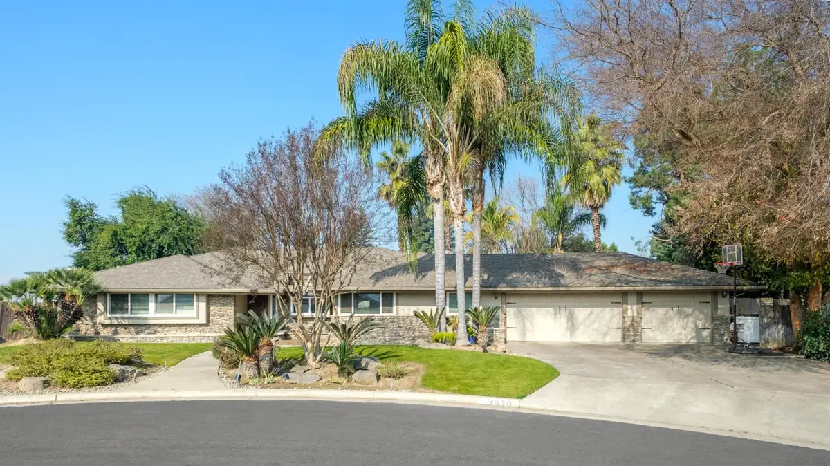 3030 Bonander Avenue, Kingsburg, CA 93631 - #1