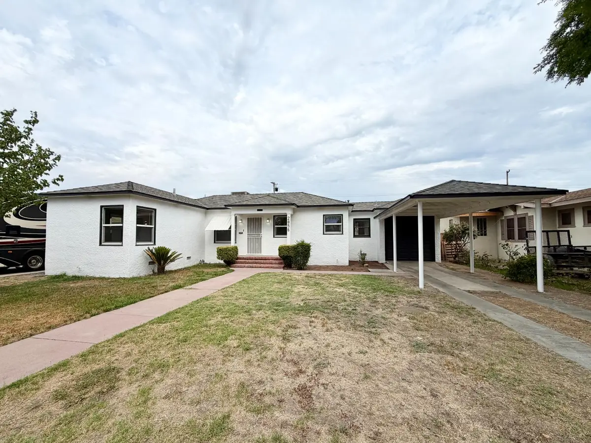 2856 B Street, Selma, CA 93662 - #1