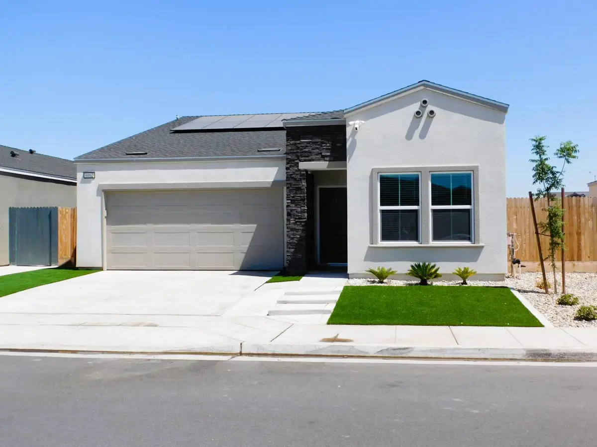 6062 E Ramona Way, Fresno, CA 93727 - #1