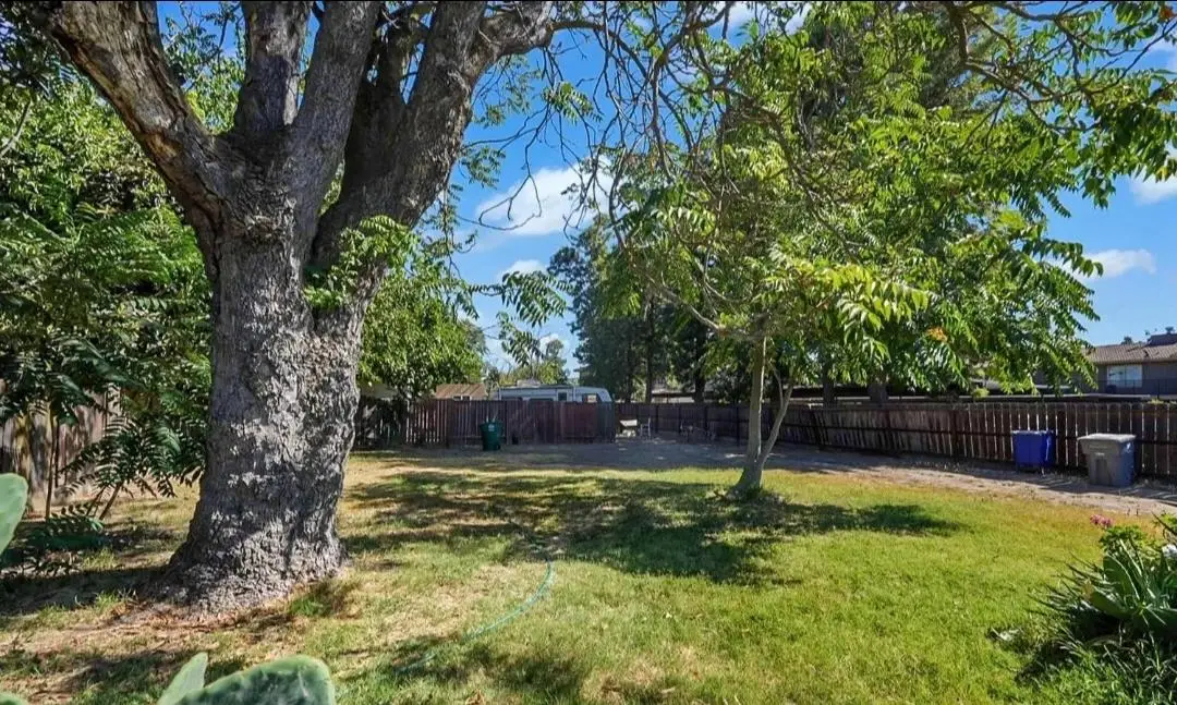 140 Washington Road, Chowchilla, CA 93610 - #1