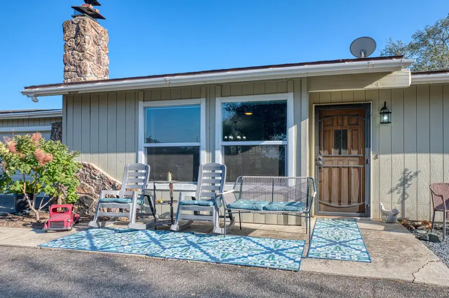 28960 Yosemite Springs Parkway, Coarsegold, CA 93614 - #2