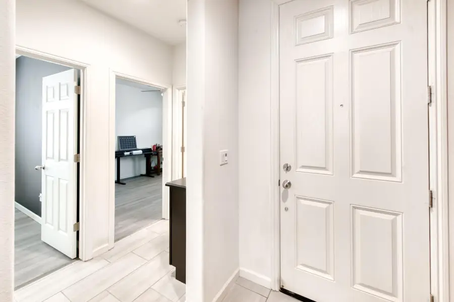 3065 Antonio, Clovis, CA 93619 - #3