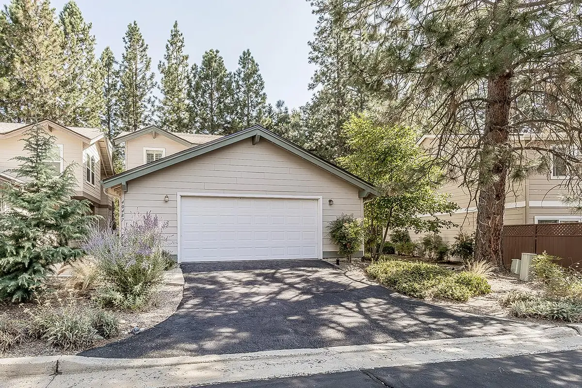 40487 Road 222, Bass Lake, CA 93604 - #1