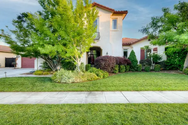 172 Omaha Avenue, Clovis, CA 93619