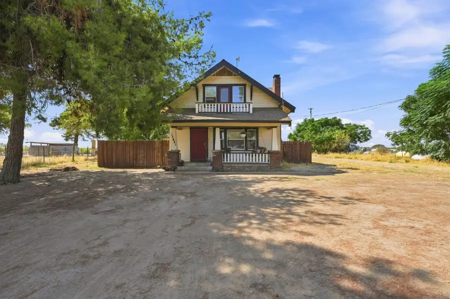 17481 Idaho Avenue, Lemoore, CA 93245 - #3