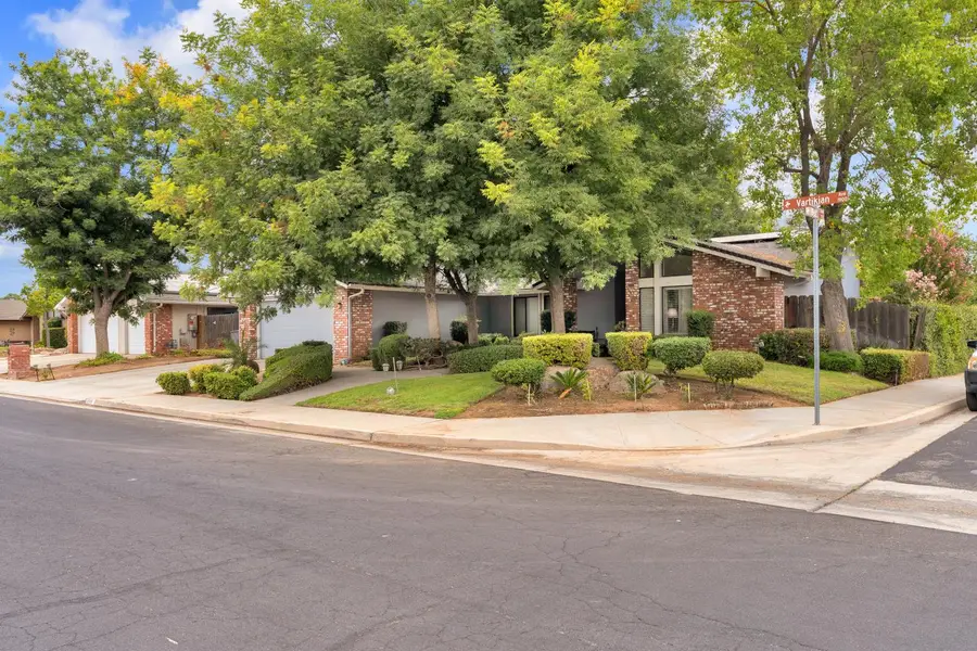 1995 Vartikian Avenue, Clovis, CA 93611 - #3