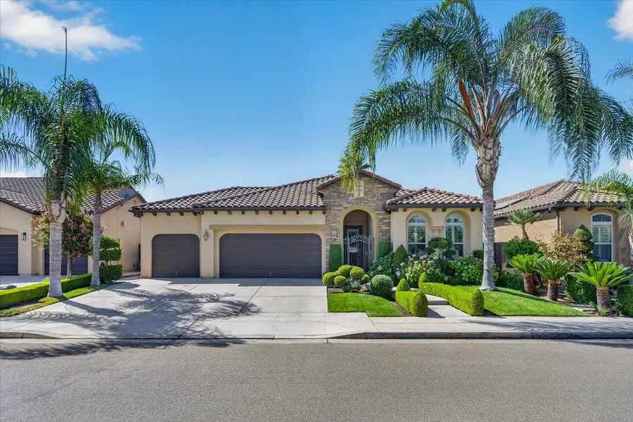 6955 Stuart Avenue, Fresno, CA 93723 - #2