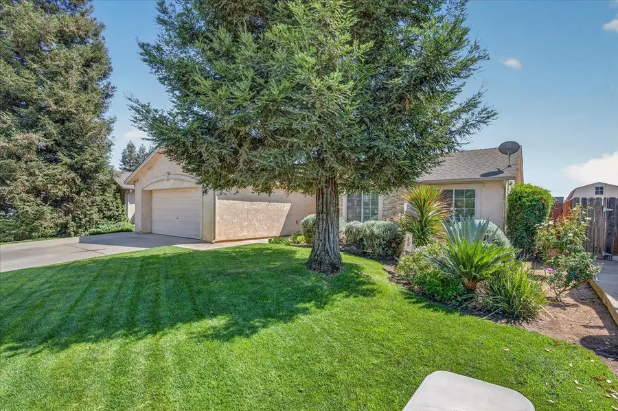 5607 W Hedges Avenue, Fresno, CA 93722 - #3