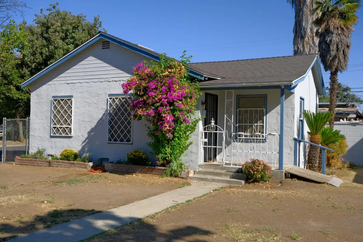 3805 E Heaton Avenue, Fresno, CA 93702 - #1