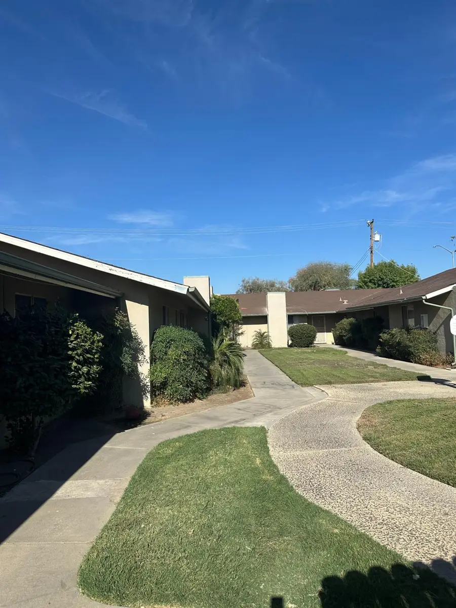 1108 Pierce Drive #101, Clovis, CA 93612 - #2