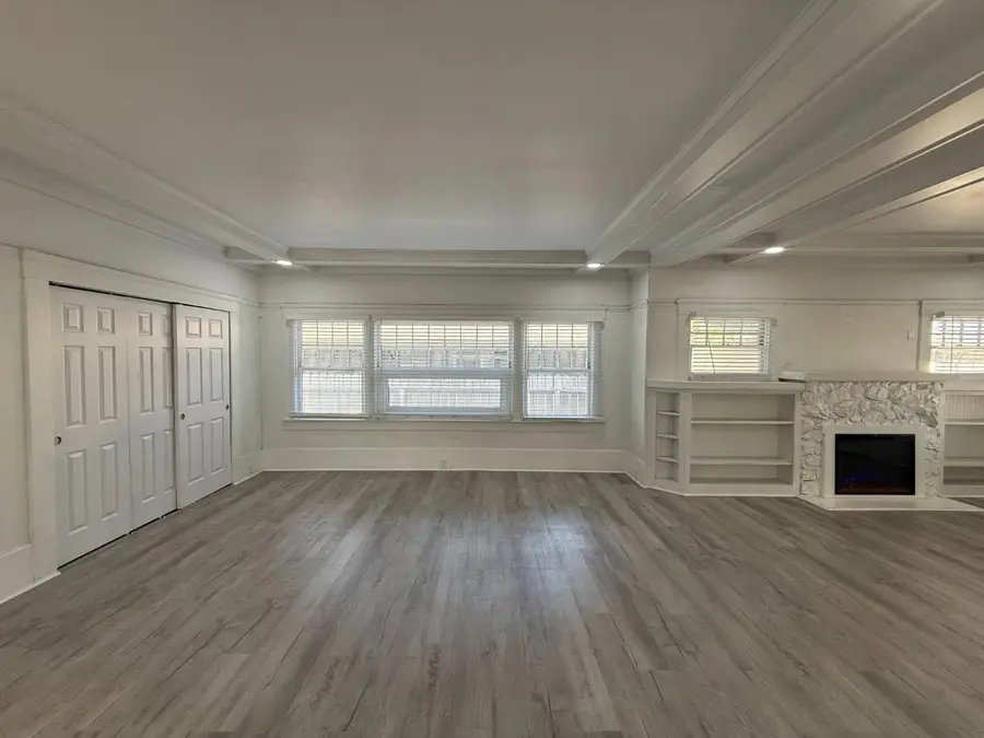 3124 E Madison Avenue, Fresno, CA 93702 - #3