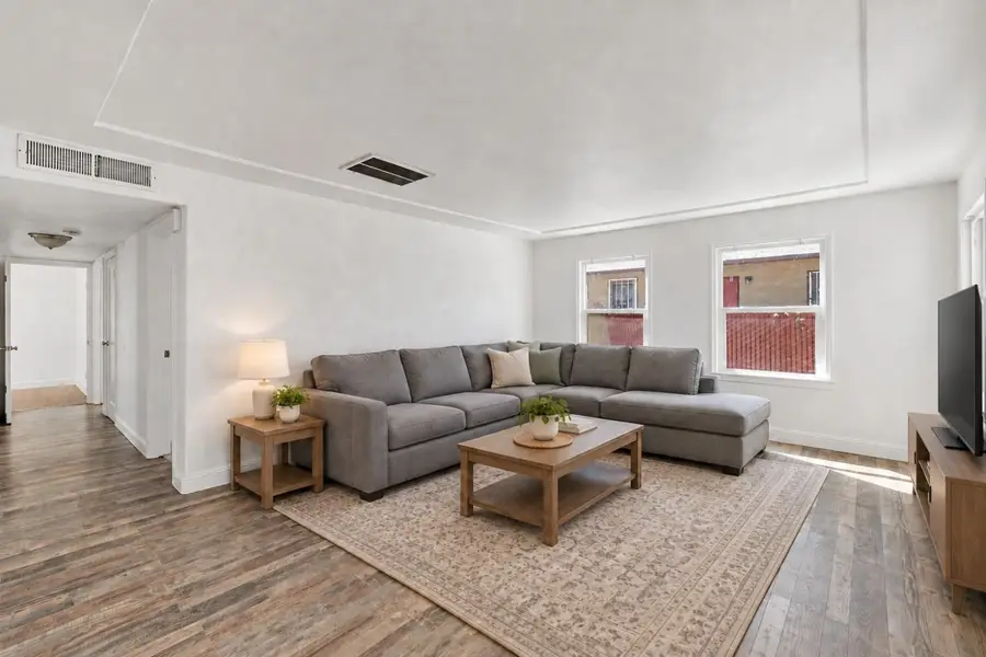 3614 E Washington Avenue, Fresno, CA 93702 - #3