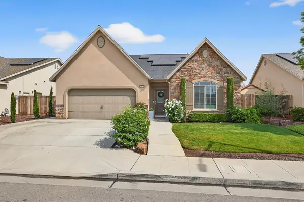 6876 E Fedora Ave, Fresno, CA 93727