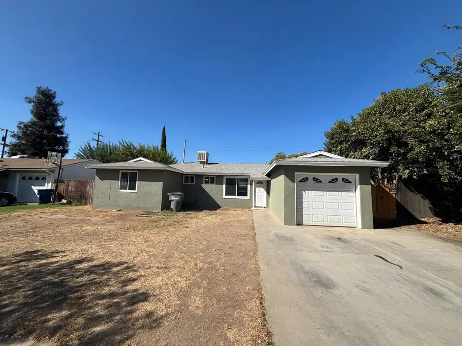 4431 N Augusta Street, Fresno, CA 93726 - #3