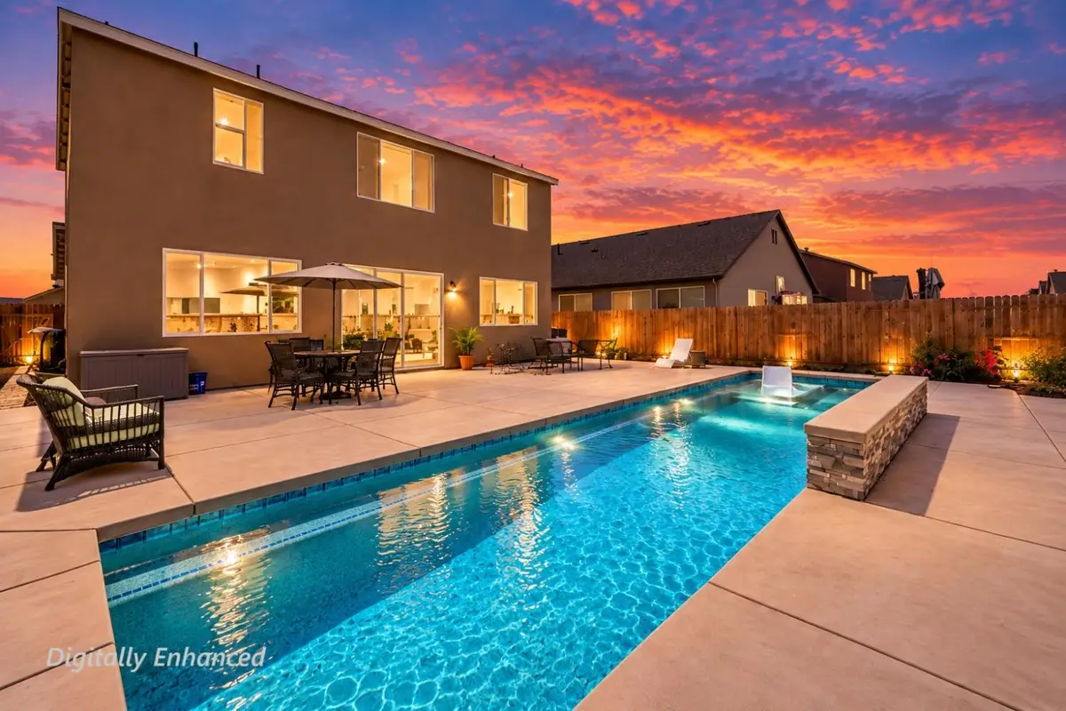 6154 E Ramona Way, Fresno, CA 93727 - #1