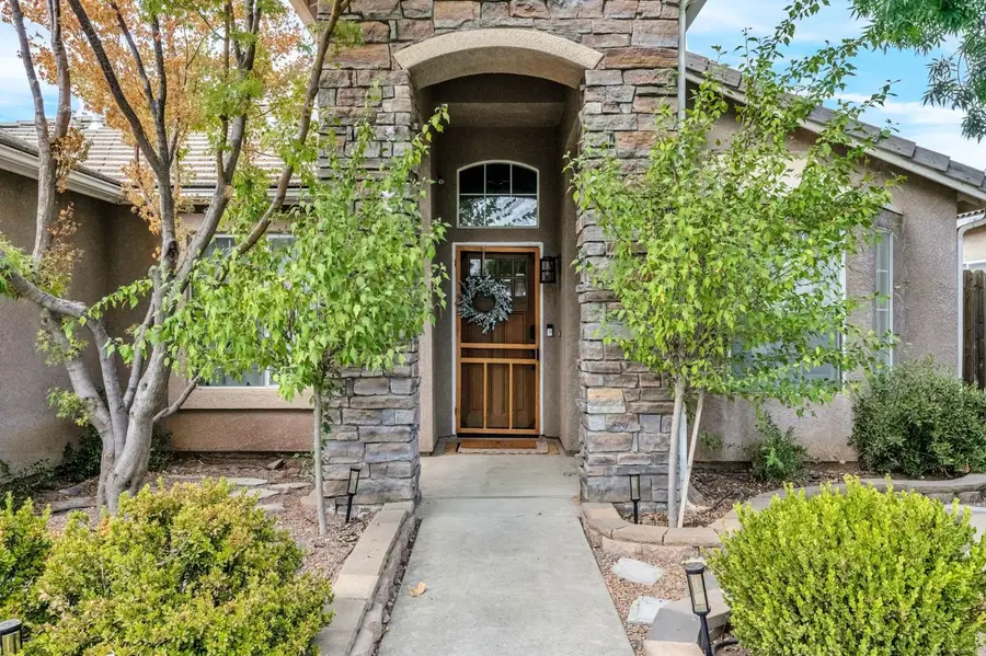 5745 E Florence Avenue, Fresno, CA 93727 - #2