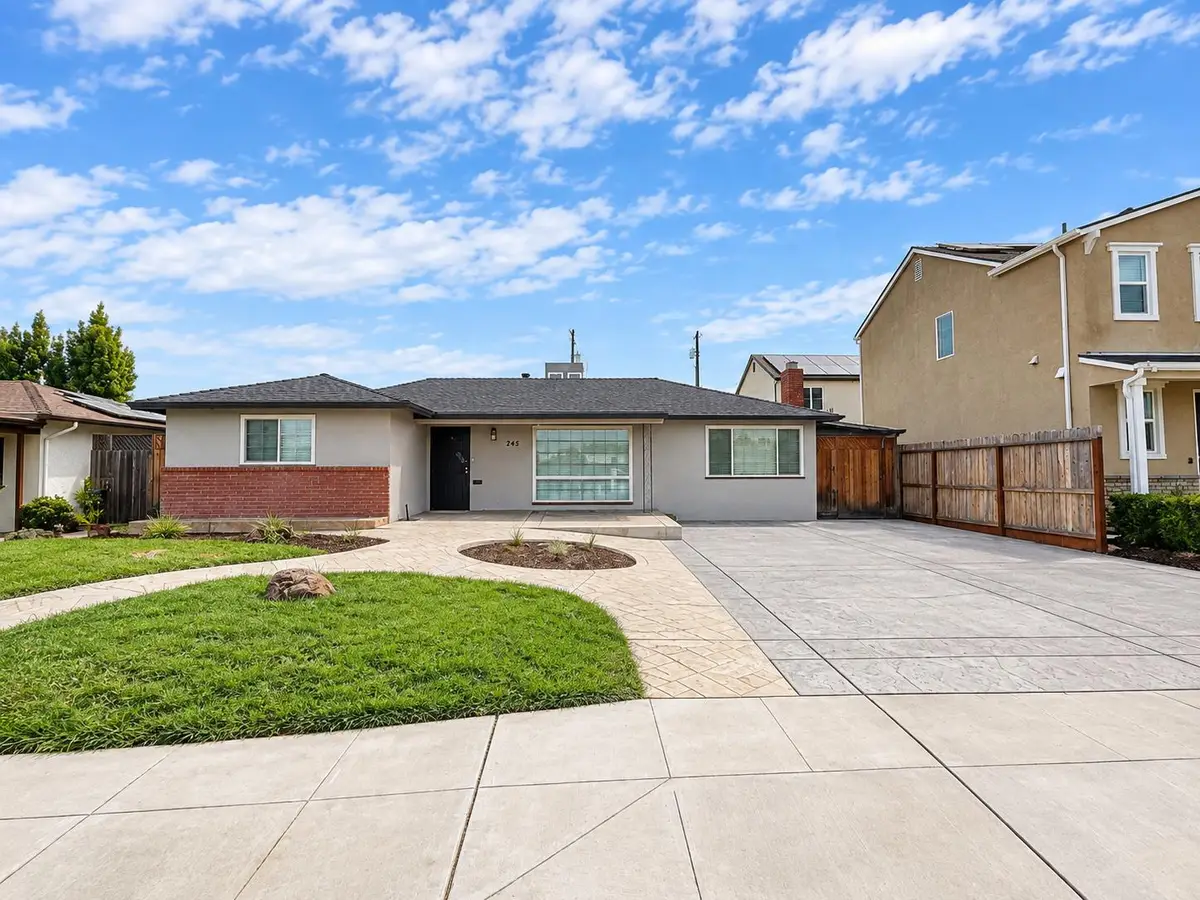 245 Minnewawa Avenue #A, Clovis, CA 93612 - #1