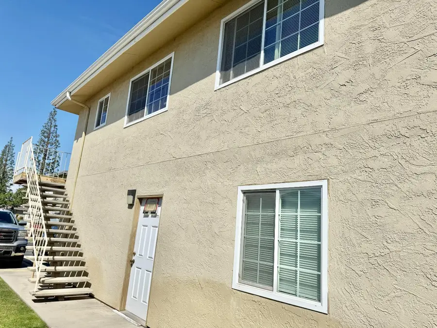 495 W Santa Ana #4, Clovis, CA 93612 - #3
