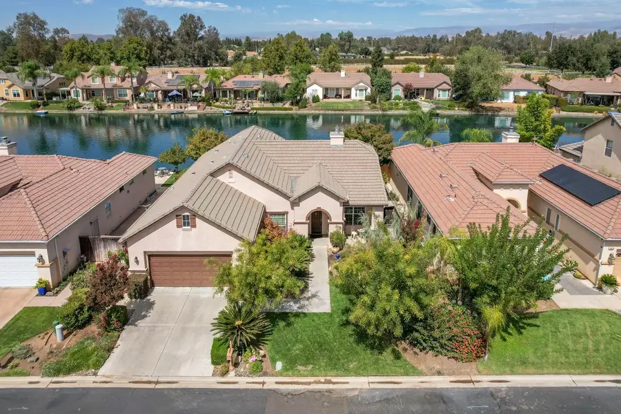 10864 E Clearwater Way, Clovis, CA 93619 - #2