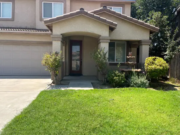 2392 S Playa, Fresno, CA 93727