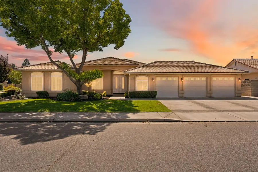 3320 Forum Way, Madera, CA 93637 - #2