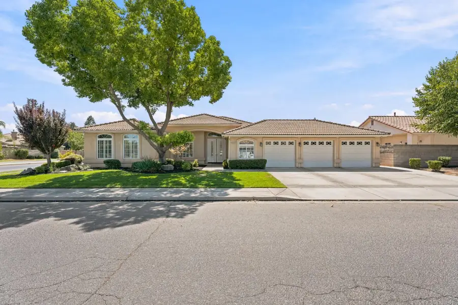 3320 Forum Way, Madera, CA 93637 - #3
