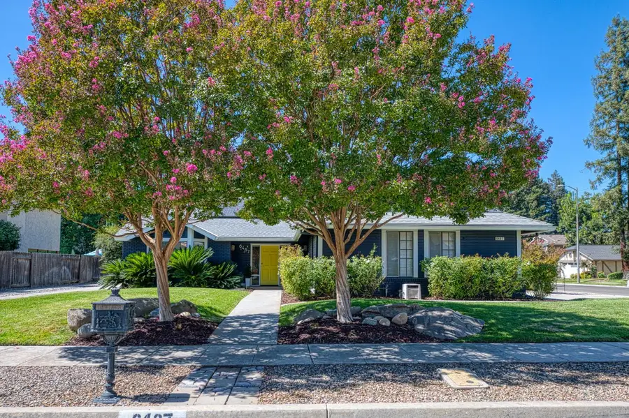 6487 N Arthur Avenue, Fresno, CA 93711 - #2