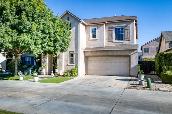 1687 Glen Oban Lane, Clovis, CA 93619