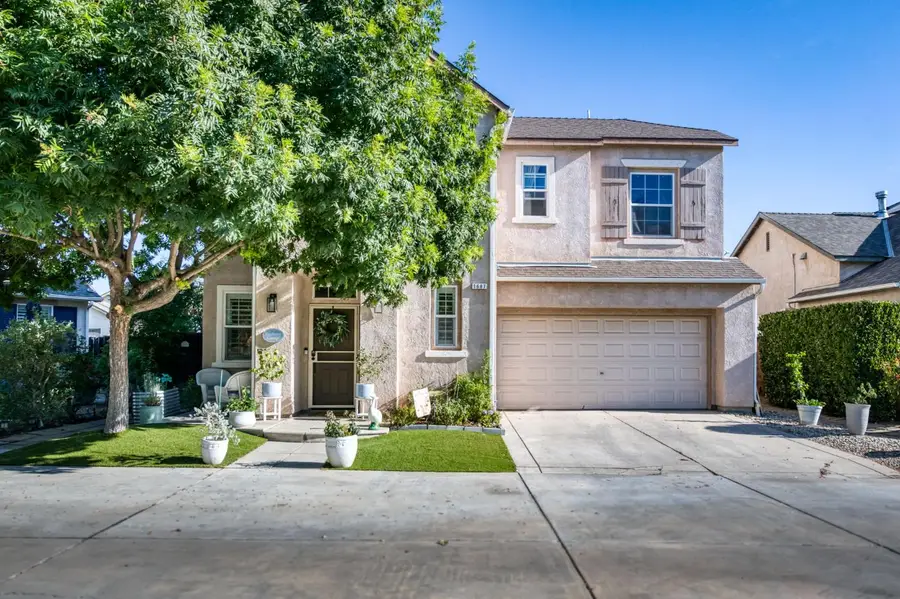 1687 Glen Oban Lane, Clovis, CA 93619 - #2