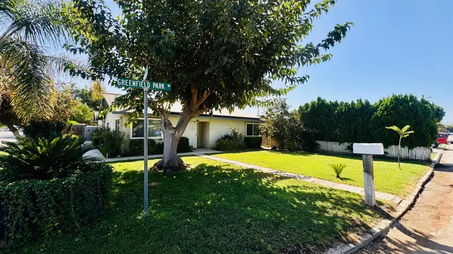 8700 Greenfield Park, Bakersfield, CA 93307 - #2