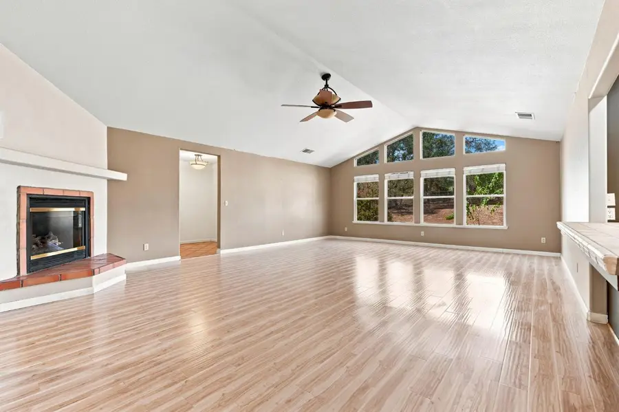 1184 Elwood Road, Yokuts Valley, CA 93675 - #2