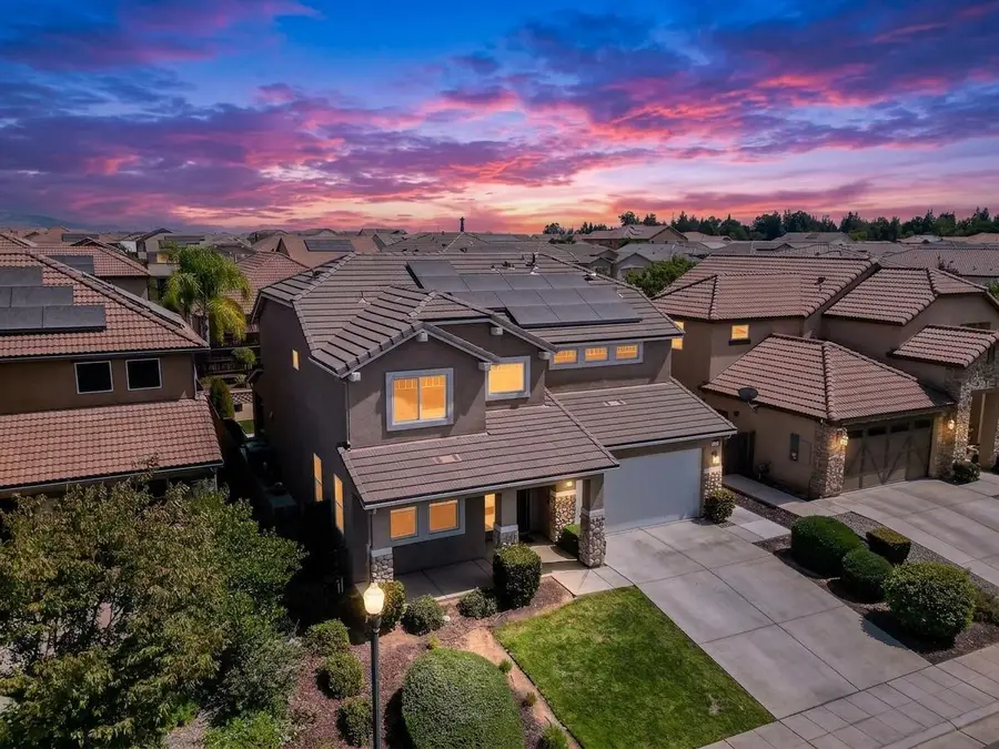 563 Mesa Drive S, Madera, CA 93636 - #3