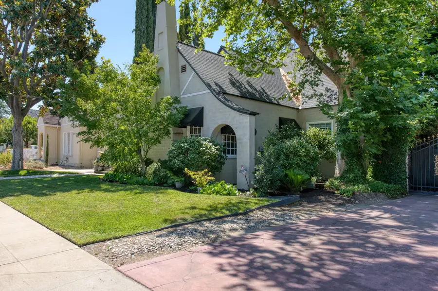 544 E Clinton, Fresno, CA 93704 - #3