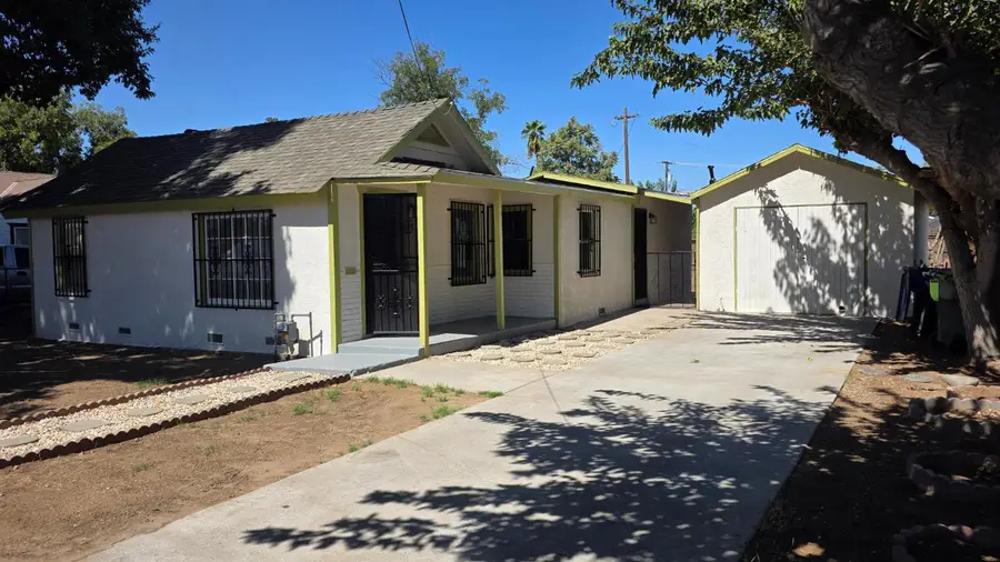 4163 E Clay Avenue, Fresno, CA 93702 - #3