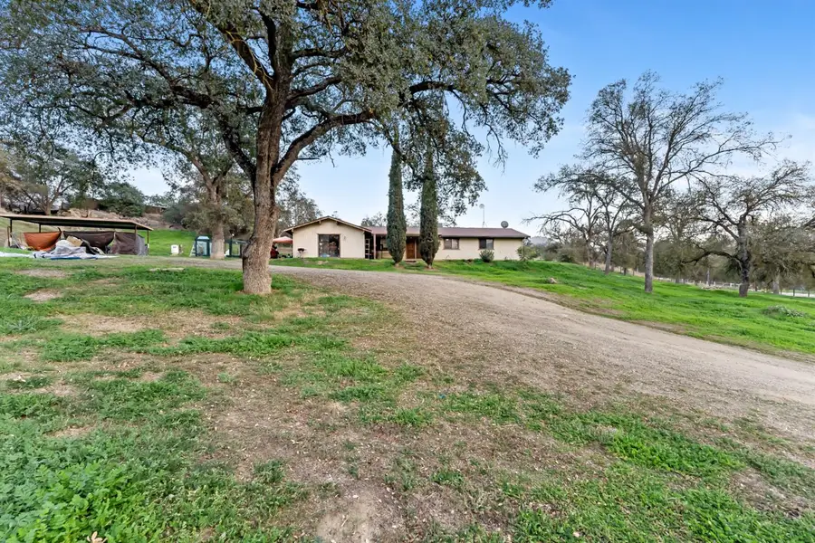 37000 Sand Creek Road, Yokuts Valley, CA 93675 - #2