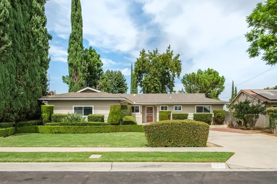 134 W Wrenwood, Fresno, CA 93704 - #2