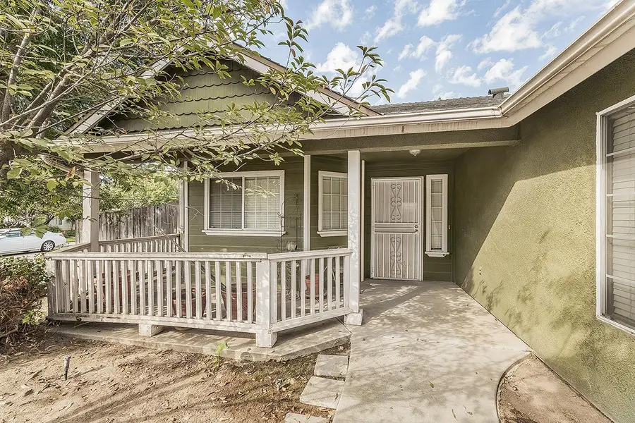 6181 N Gilroy, Fresno, CA 93722 - #3