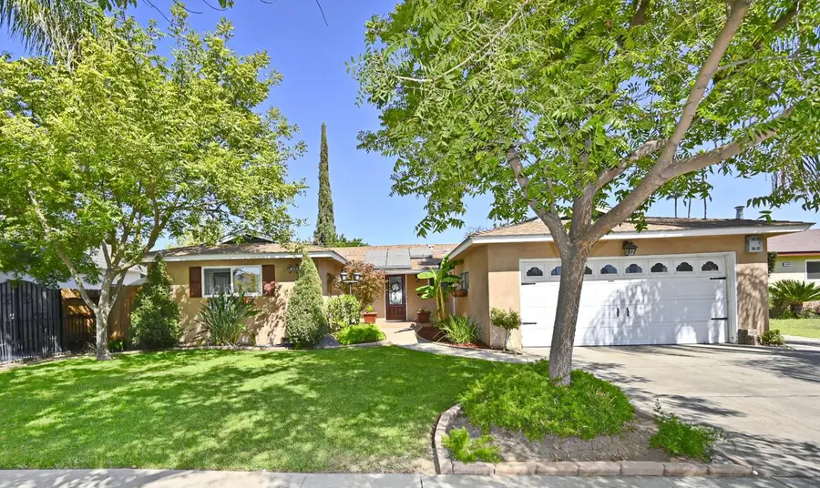 4863 E Pico Avenue, Fresno, CA 93726 - #2
