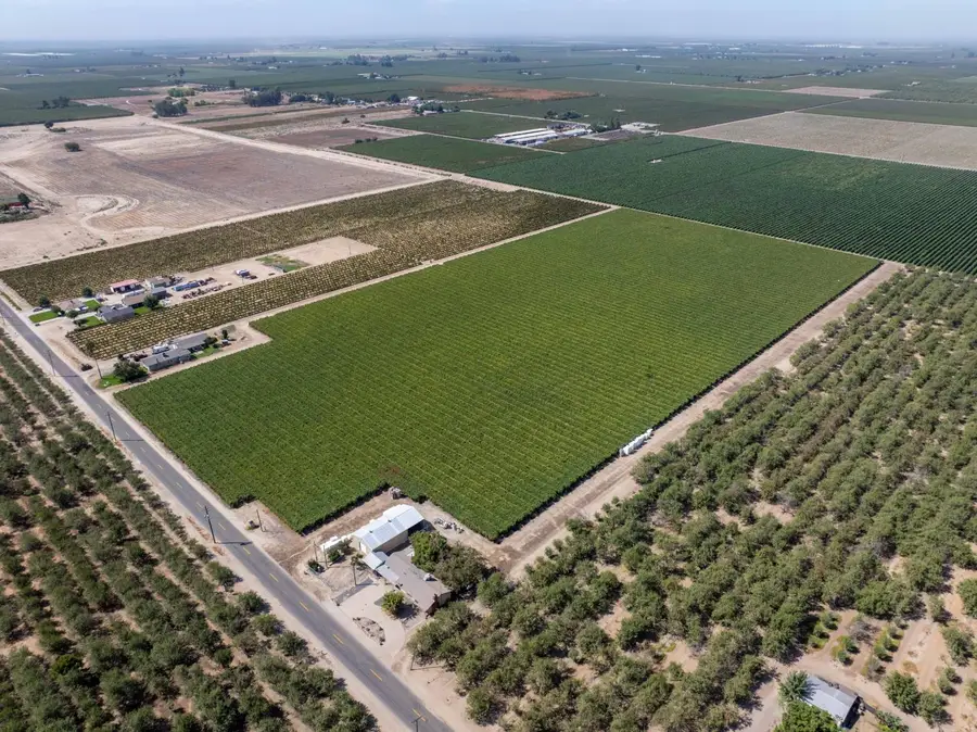 13333 S Dewolf Avenue, Selma, CA 93662 - #2