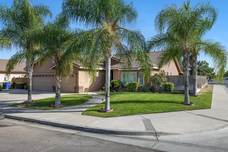 2649 Hillcrest Street, Selma, CA 93662 - #3