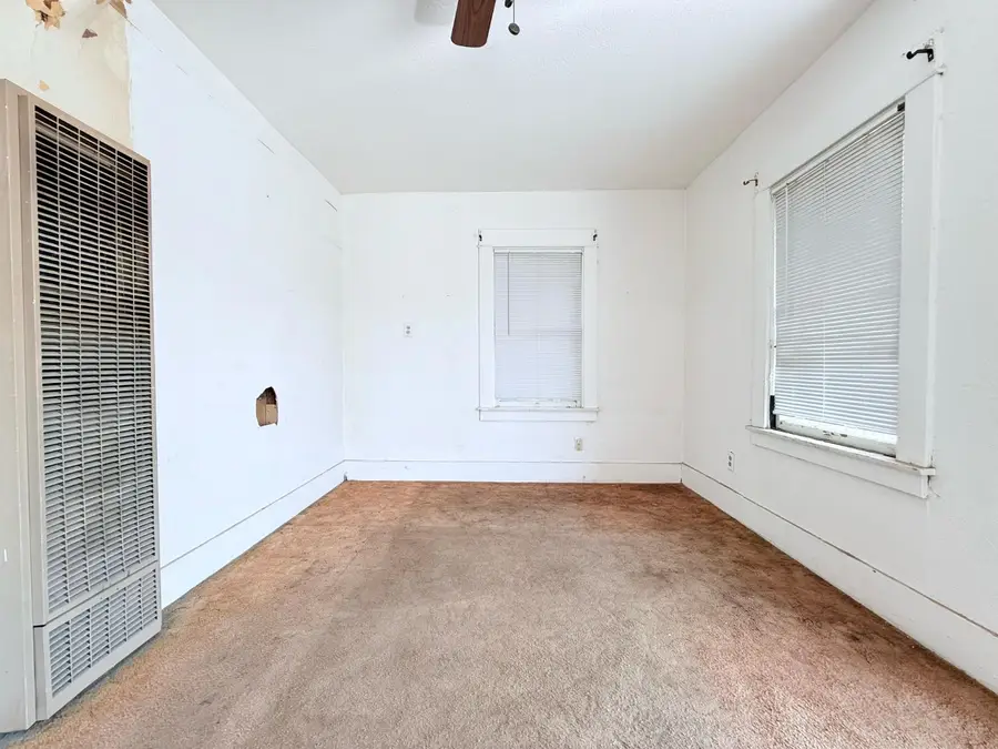 2531 C Street, Selma, CA 93662 - #3