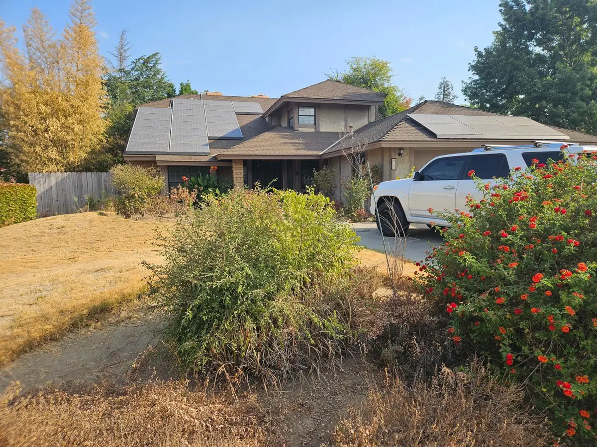 467 W Tenaya Avenue, Clovis, CA 93619 - #1